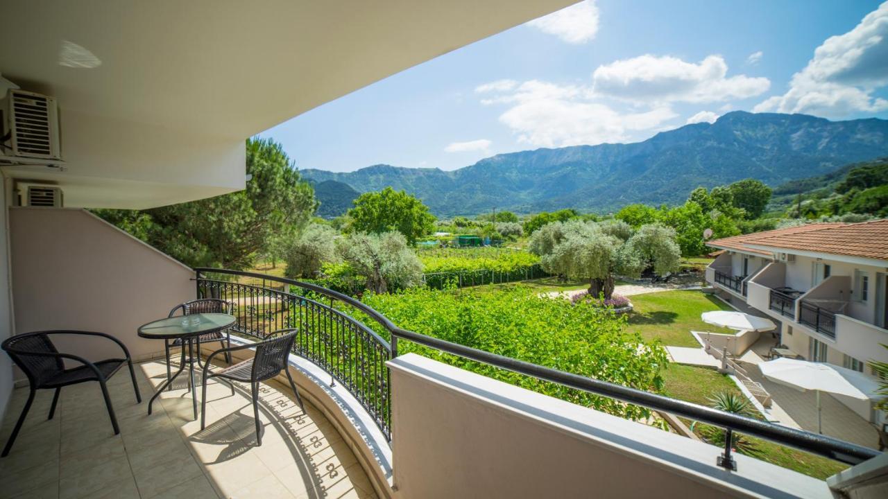 Aneton Aparthotel Chrysi Ammoudia Exterior photo