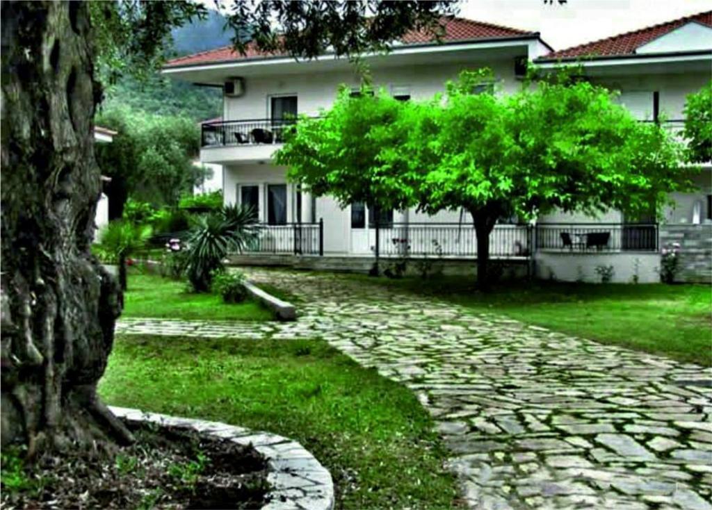 Aneton Aparthotel Chrysi Ammoudia Exterior photo