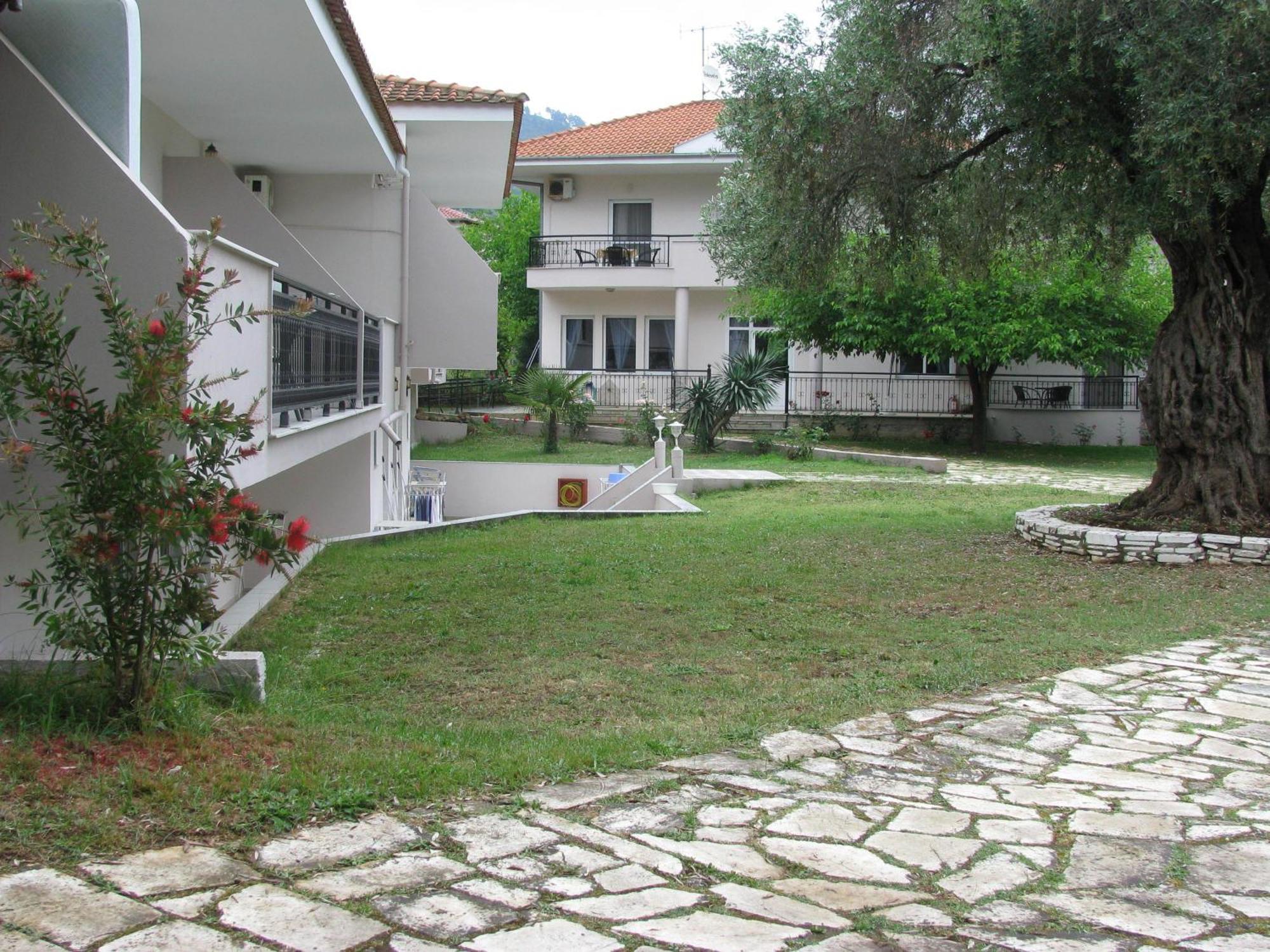 Aneton Aparthotel Chrysi Ammoudia Exterior photo