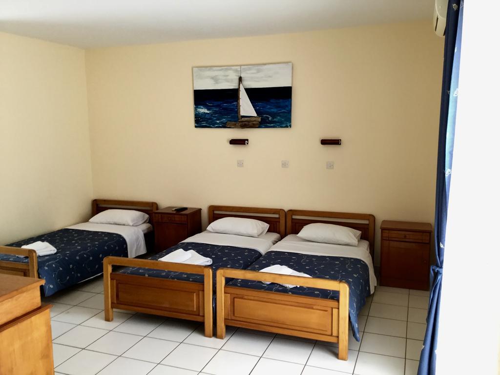 Aneton Aparthotel Chrysi Ammoudia Exterior photo