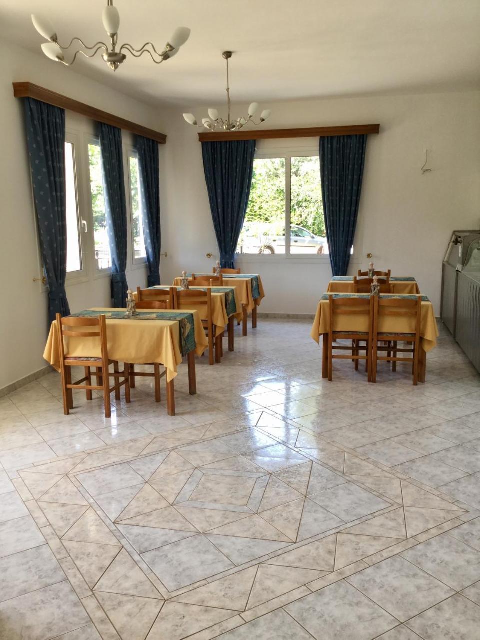 Aneton Aparthotel Chrysi Ammoudia Exterior photo