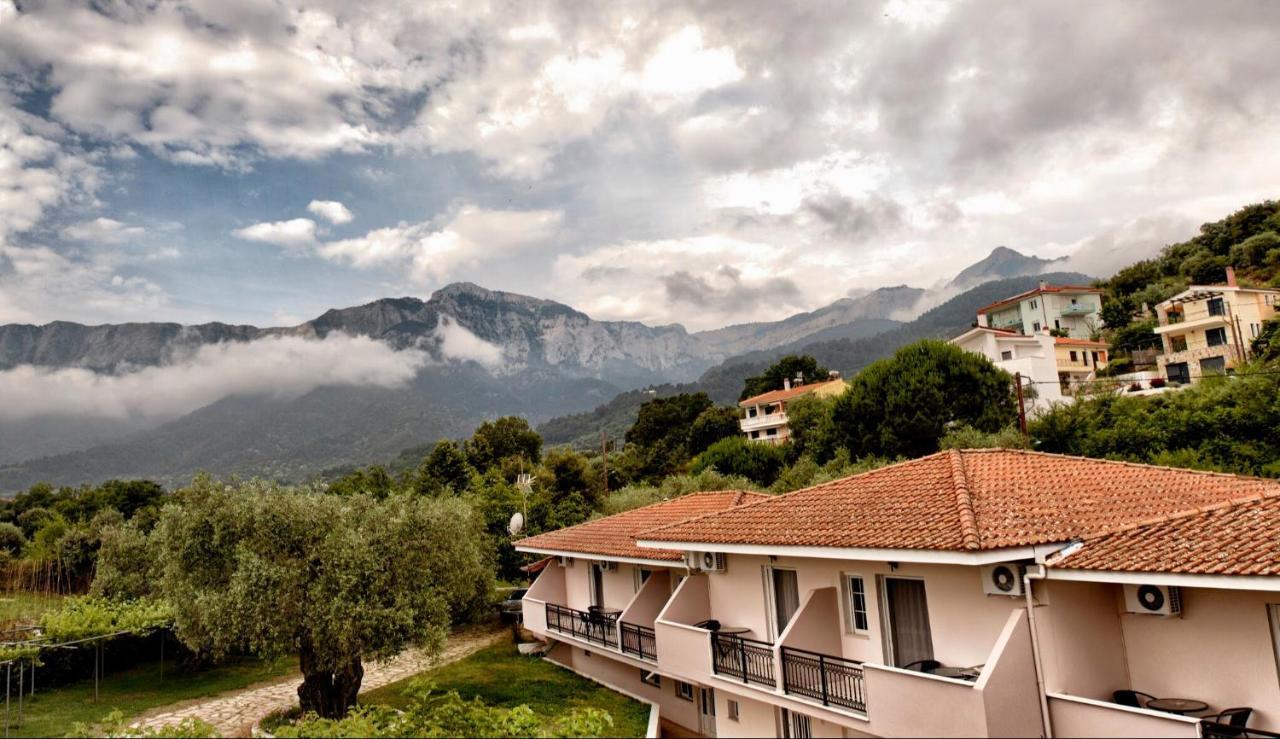 Aneton Aparthotel Chrysi Ammoudia Exterior photo