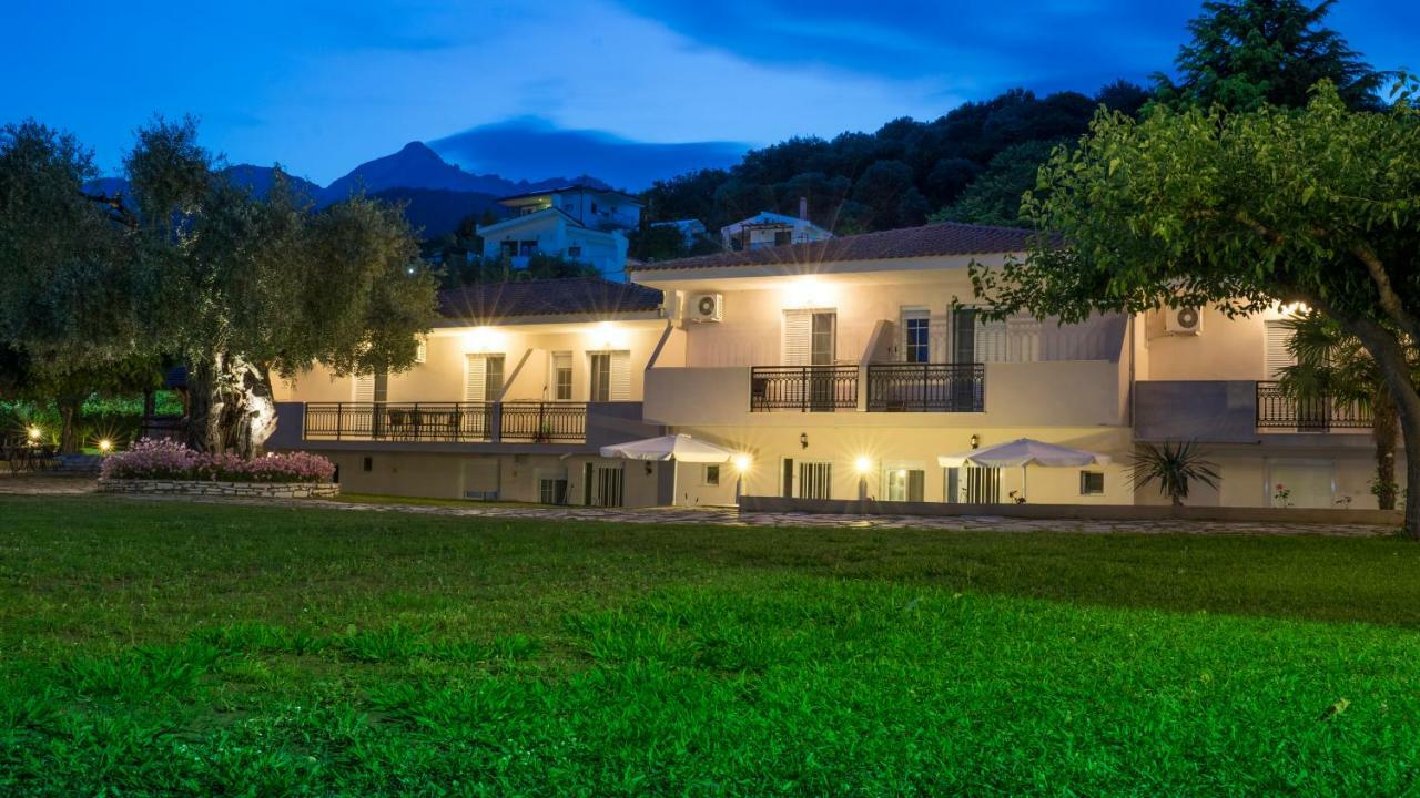 Aneton Aparthotel Chrysi Ammoudia Exterior photo