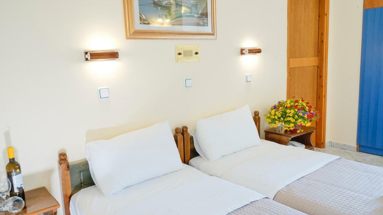 Aneton Aparthotel Chrysi Ammoudia Exterior photo